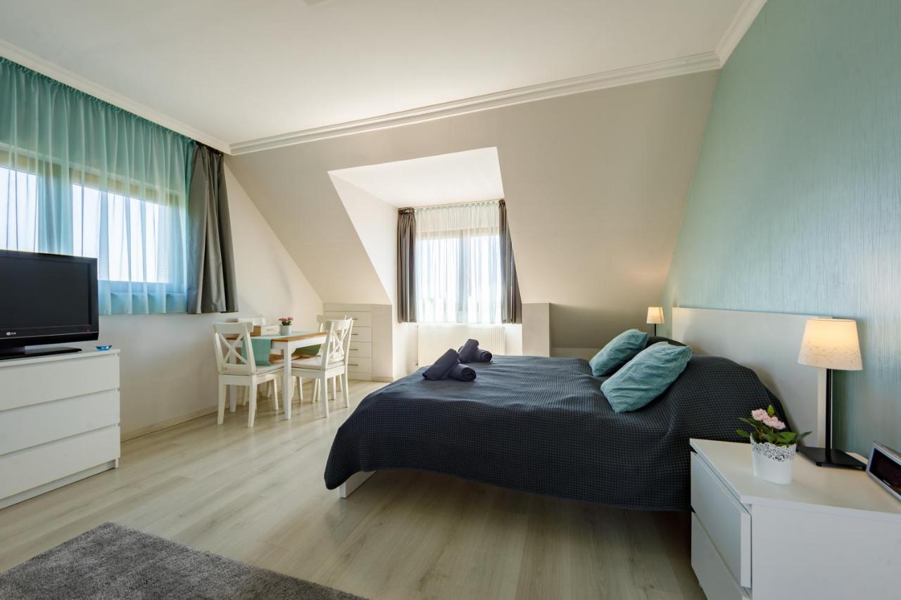 Villa Muzsa Deluxe Balatonfüred Екстериор снимка