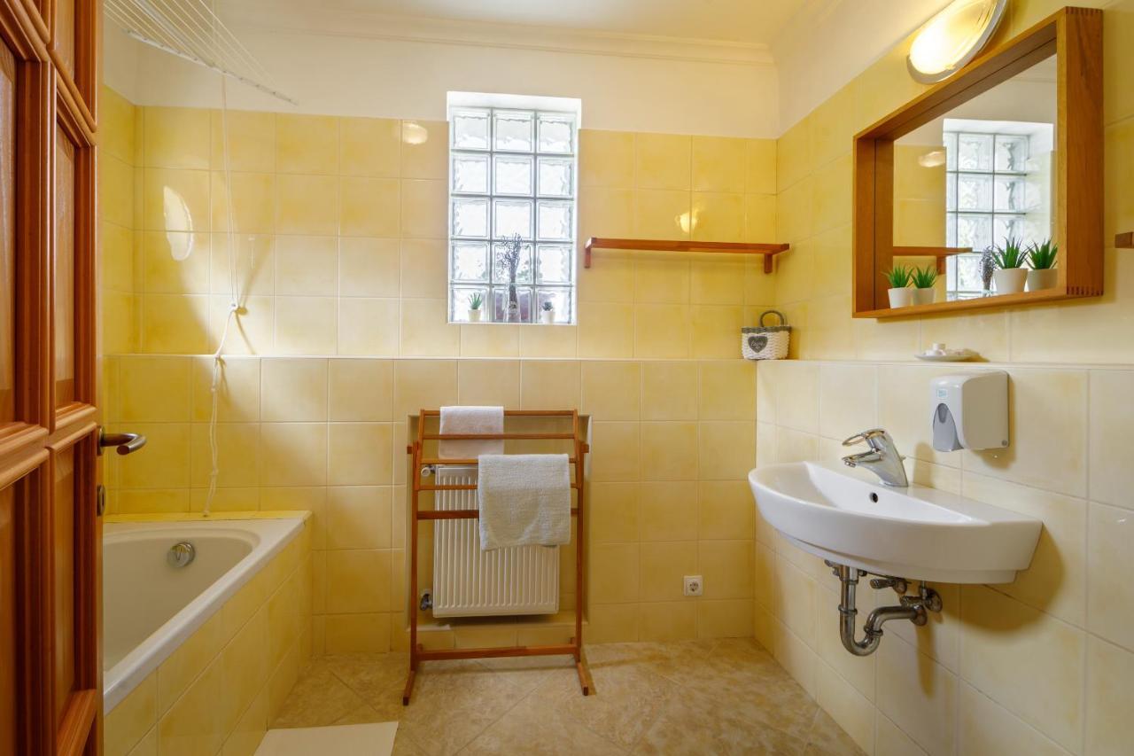Villa Muzsa Deluxe Balatonfüred Екстериор снимка