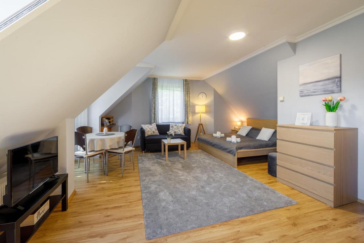 Villa Muzsa Deluxe Balatonfüred Екстериор снимка