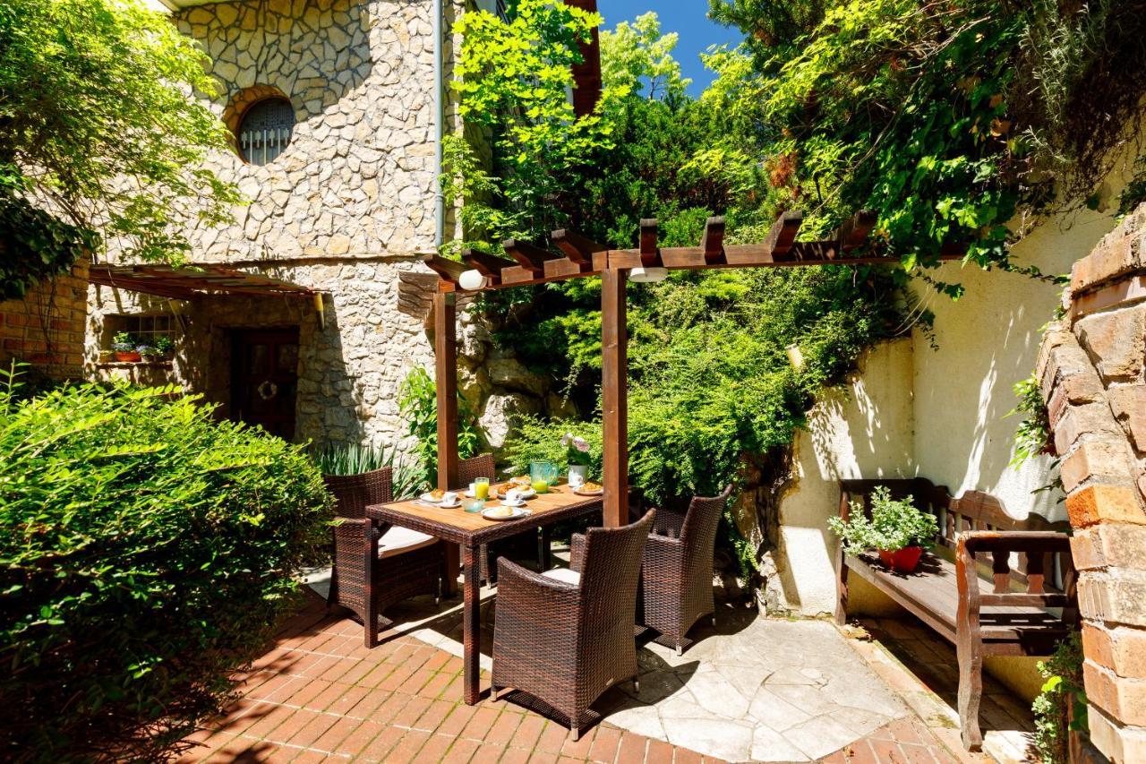 Villa Muzsa Deluxe Balatonfüred Екстериор снимка