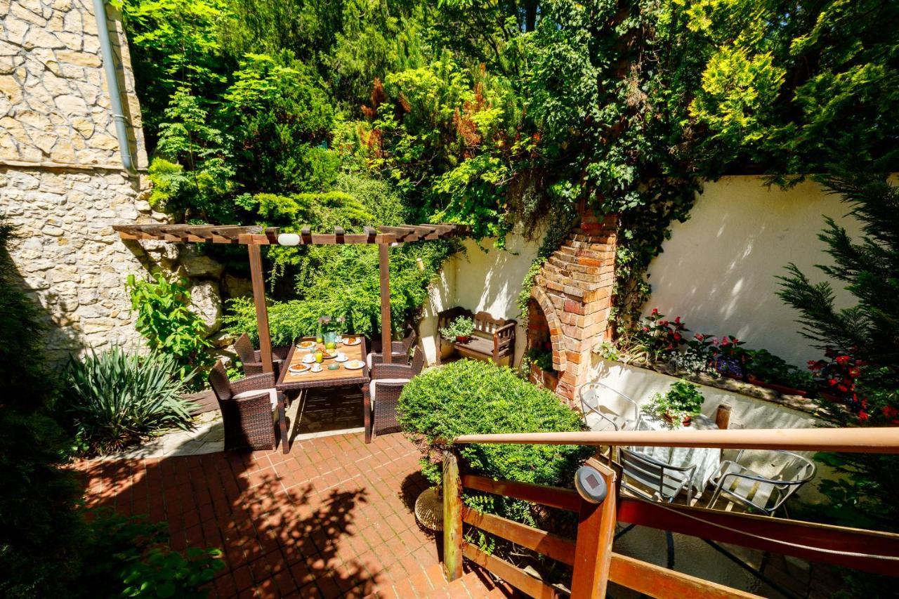 Villa Muzsa Deluxe Balatonfüred Екстериор снимка